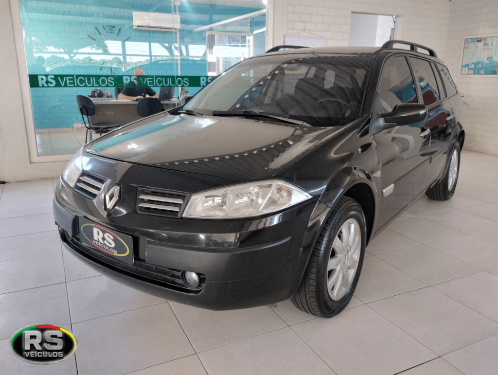 Renault Megane Grand Tor Dynam 2013 1.6 Hi-Flex Completa