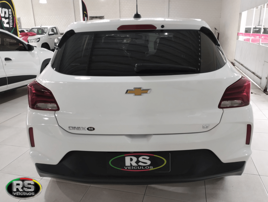 Gm Onix 1.0 Lt 2023 Completo