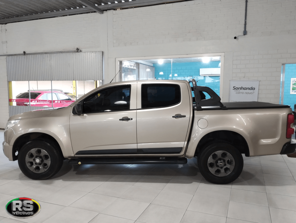 Chevrolet S10 2.8 LS TDI 4x4 2013 Diesel
