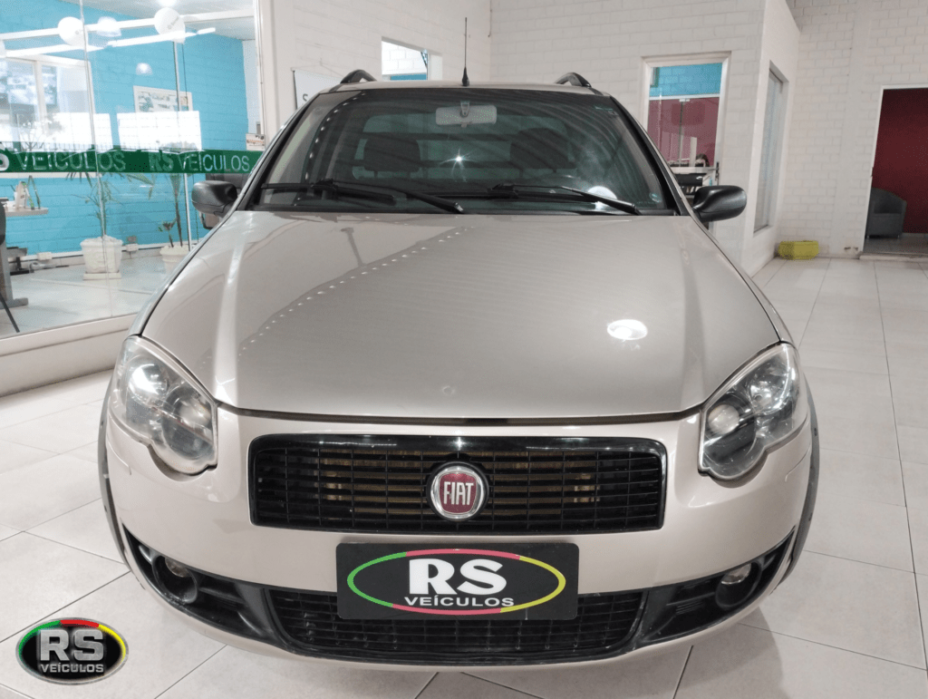 Fiat  Strada Trekking CE 1.4 Flex 2010