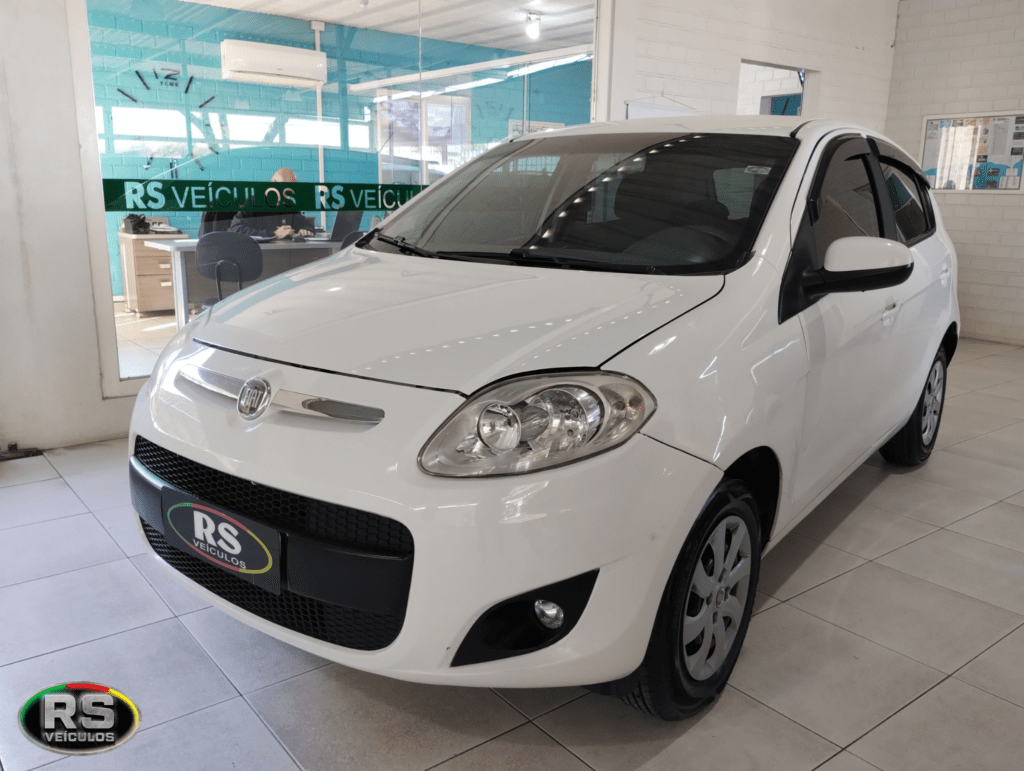 Fiat Palio Attractive 1.0 2013 Completo