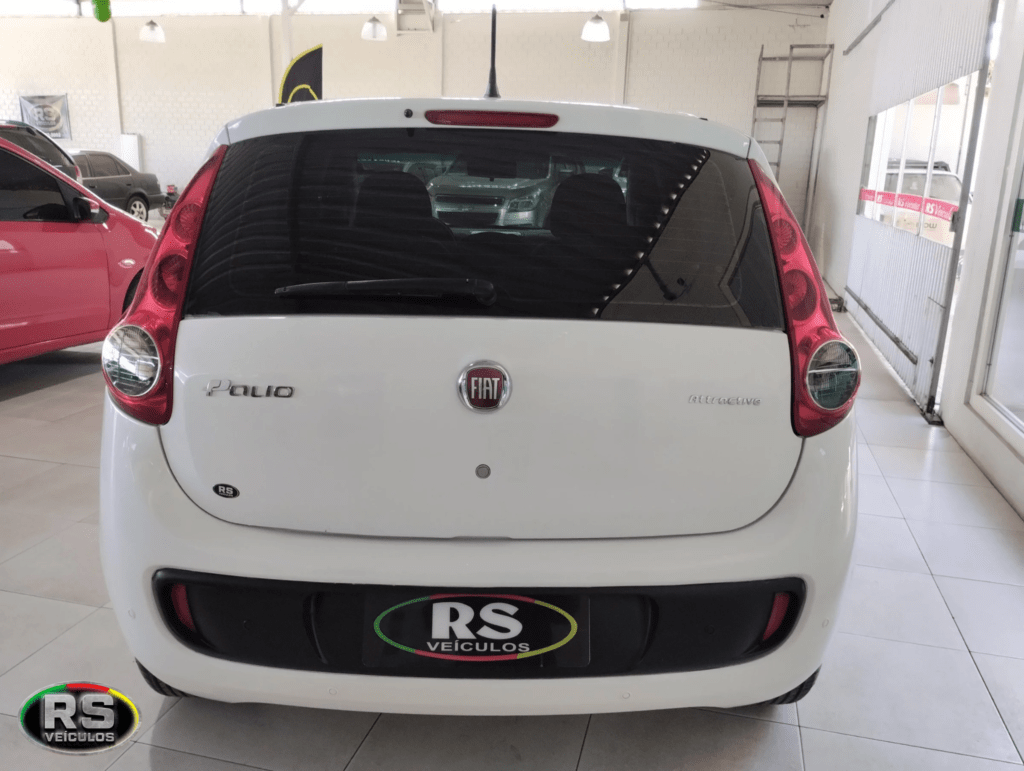 Fiat Palio Attractive 1.0 2013 Completo