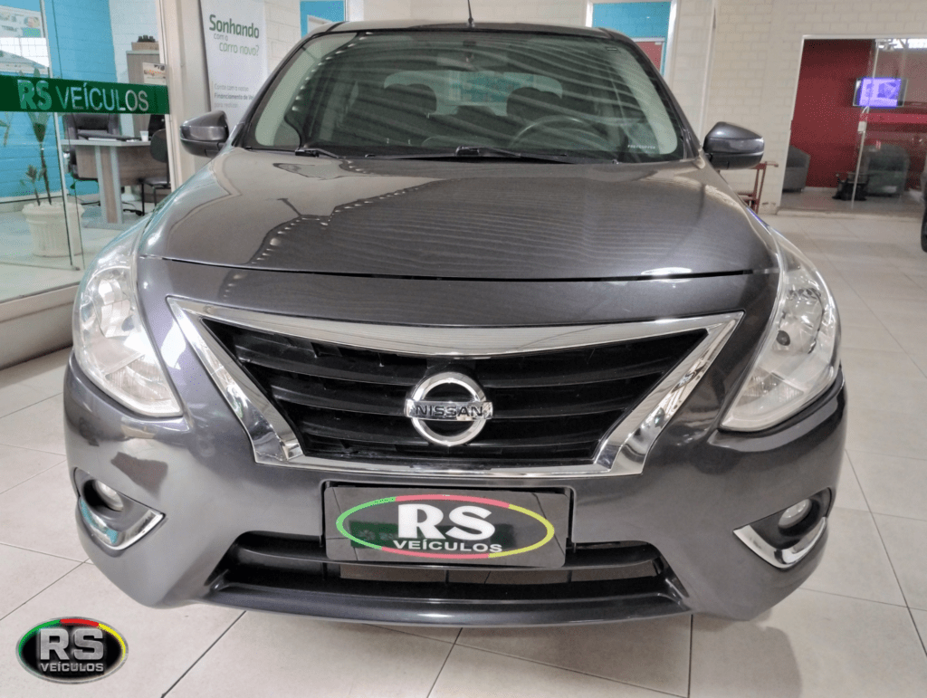Nissan Versa 1.0 Flex Start 2017