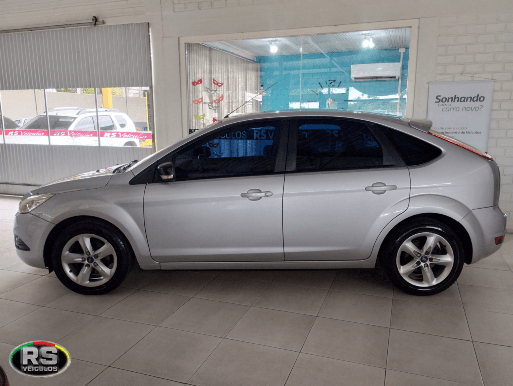 Ford Focus 1.6 SE Flex 2012 completo Unico Dono