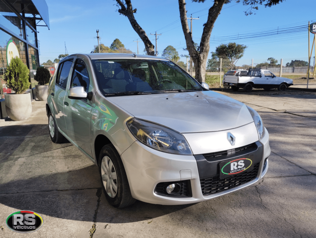 Renault Sandero  Expression 1.0 Hi-Flex 2014