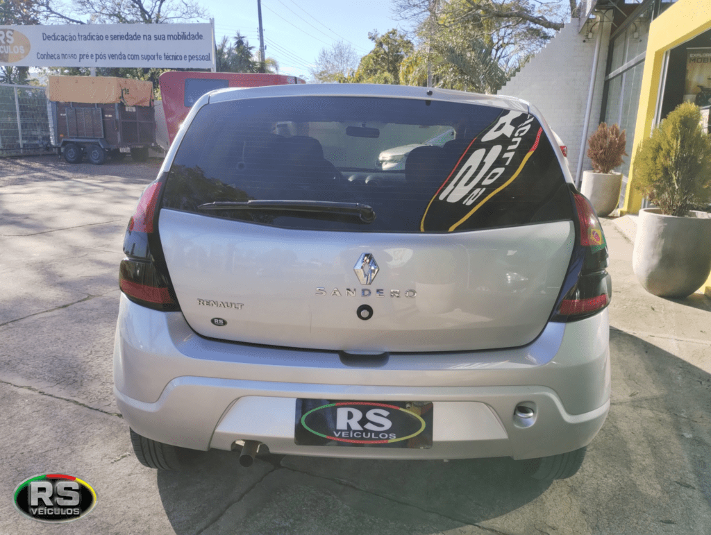 Renault Sandero  Expression 1.0 Hi-Flex 2014