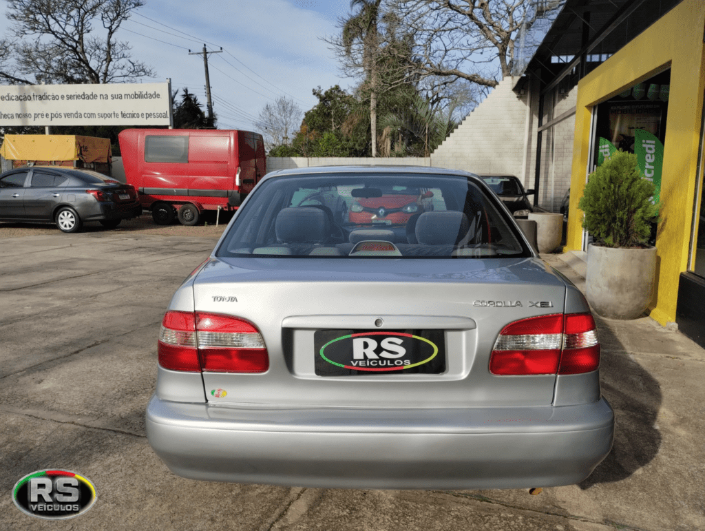 Toyota Corolla Xei 1.8 Automático 2001