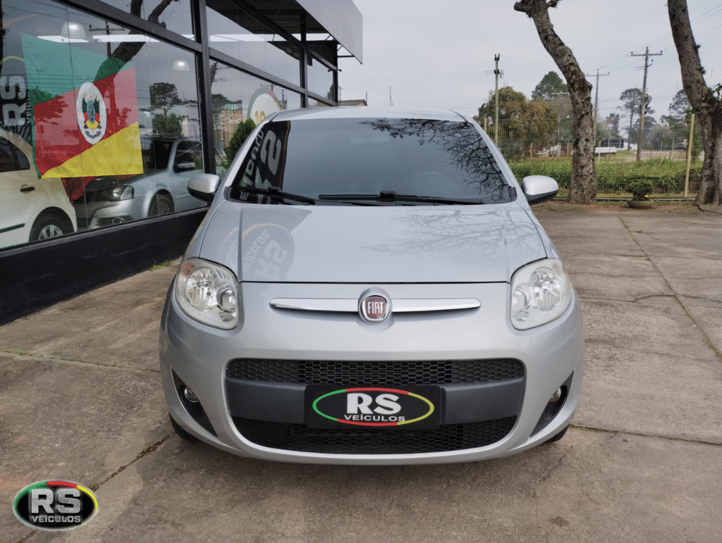 Fiat Palio Attractive 1.4 Flex 2012 Completo