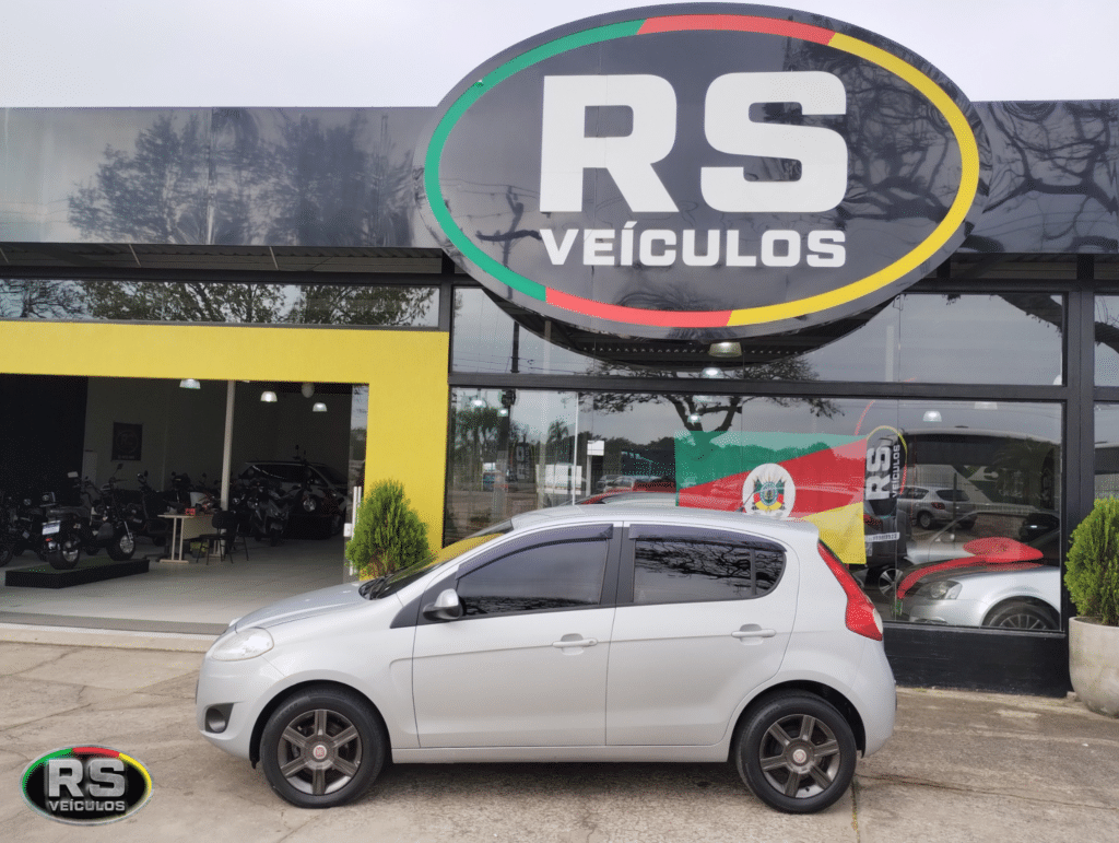 Fiat Palio Attractive 1.4 Flex 2012 Completo