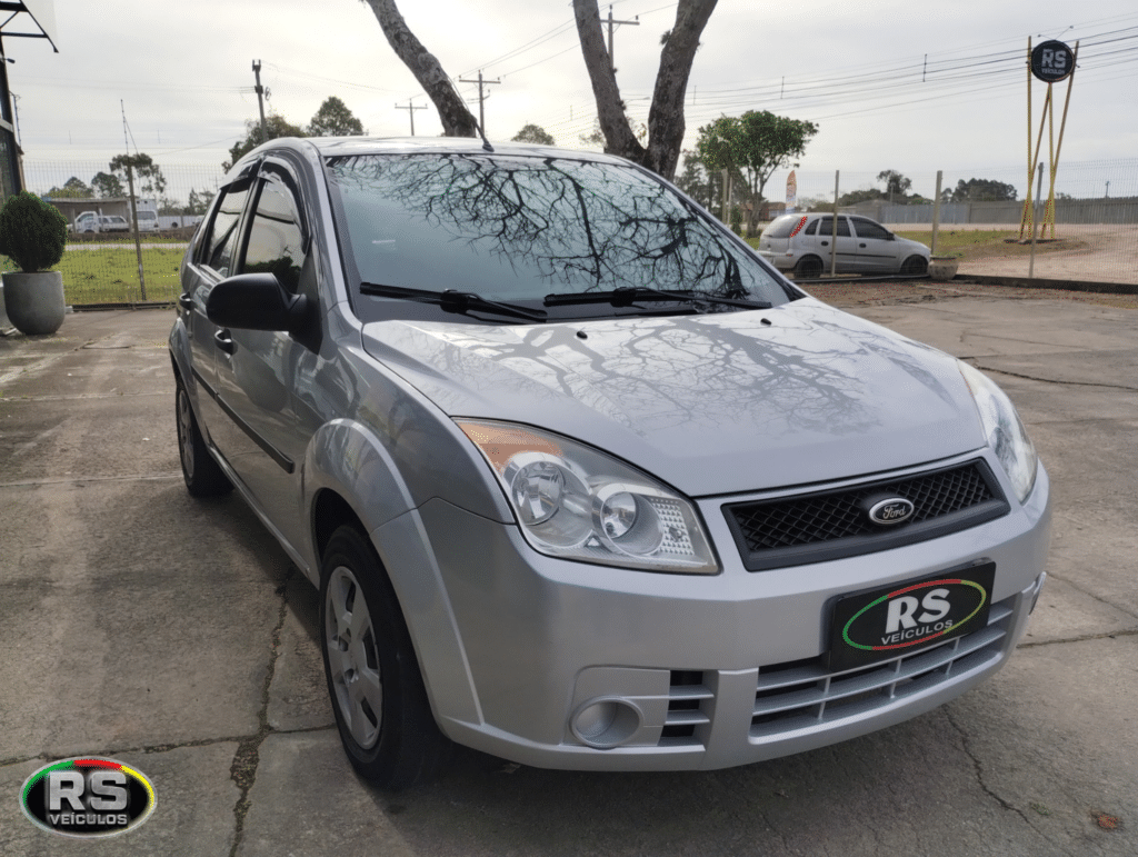 Ford Fiesta 1.0 Flex Sedan 2010